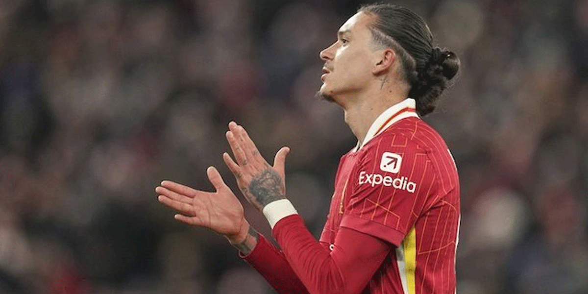 Momen-Momen Spesial dan Prestasi di Anfield