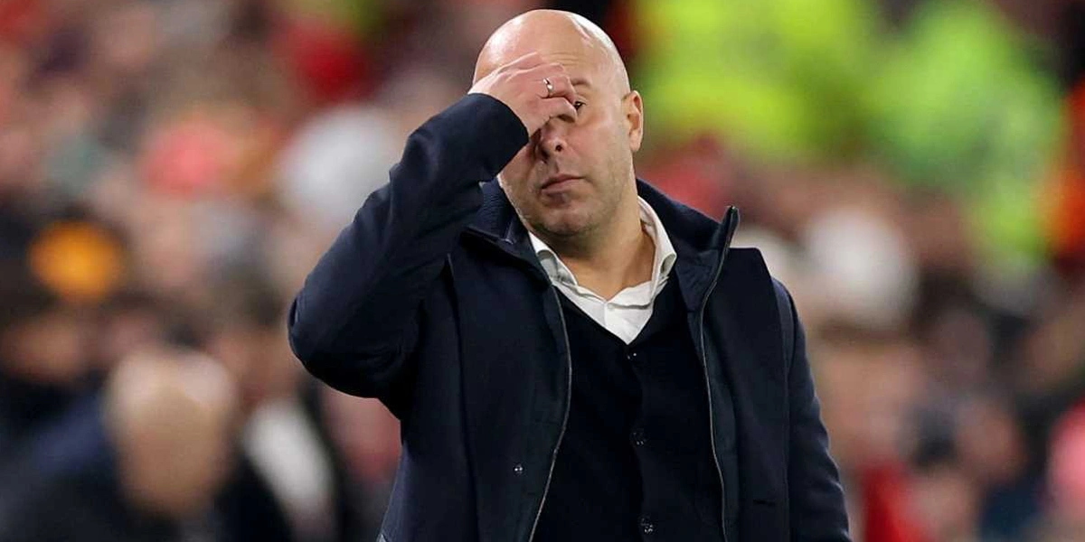 Tekanan-Berat-Membayangi-Arne-Slot-di-Liverpool-Setelah-Rangkaian-Kekalahan