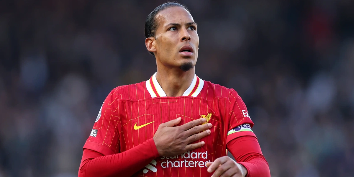 Virgil-van-Dijk-Ajak-Pemain-dan-Suporter-Bersatu-di-Tengah-Performa-Liverpool-yang-Menurun