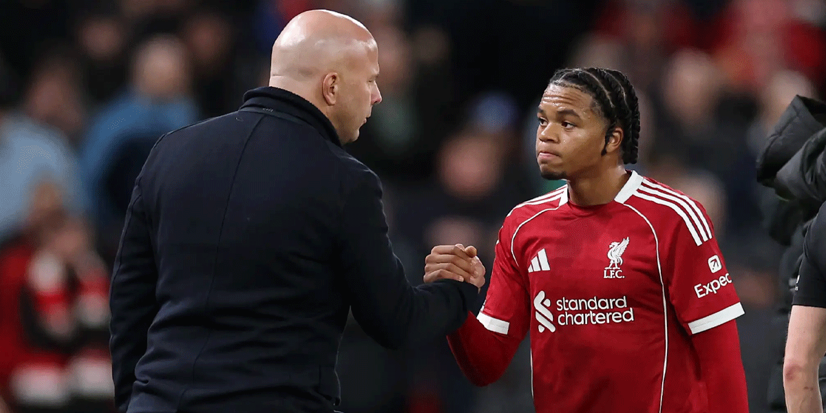 Arne Slot Ungkap Situasi Rio Ngumoha Setelah Laga Piala FA